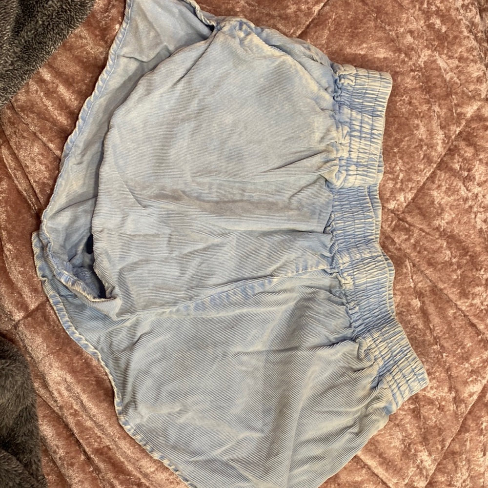 Feel like sofy shorts. Very comfy